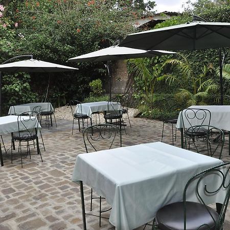 Gorillas City Centre Hotel Kigali Exteriör bild